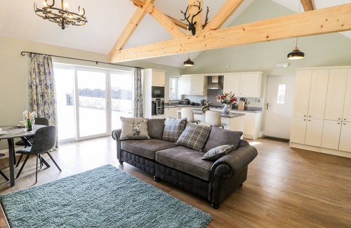 Ruswarp Cottage | STAG COTTAGE AT BROADINGS FARM, pet friendly, with a garden in Whitby