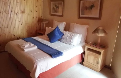 Inkwanca Cabin | Stagger Inn Game Farm