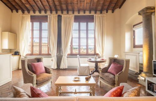 Oltrarno Apartment | Stairway to Heaven by VacaVilla