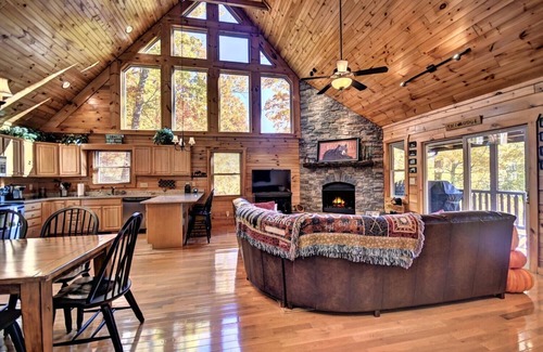 Maggie Valley Cabin | Stallion Ridge Retreat - Incredible Mountain View, Hot Tub, Romantic, Paved Road