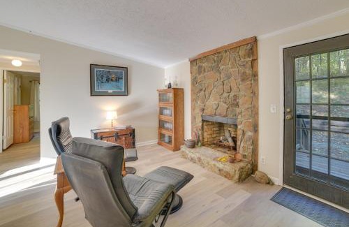 Hood House | Stanardsville Cabin Rental about 24 Mi to Shenandoah!