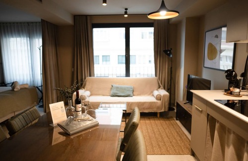 La Petxina Apartment | STANDARD APARTMENT IN VALENCIA