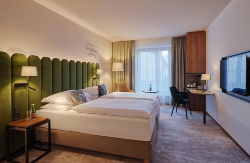 Schallmoos House | Standard Doppelzimmer, Best Flex - Dorint City Hotel Salzburg, Hotel