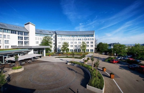 Leubnitz-Neuostra House | Standard-doppelzimmer - Ramada by Wyndham Dresden
