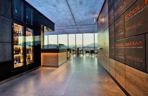 Laakirchen House | Standard double room, breakfast - COOL MAMA Hotel Salzburg