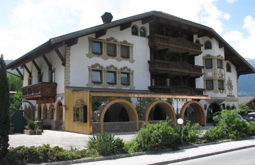 Zirl House | Standard double room - Hotel Tyrolis
