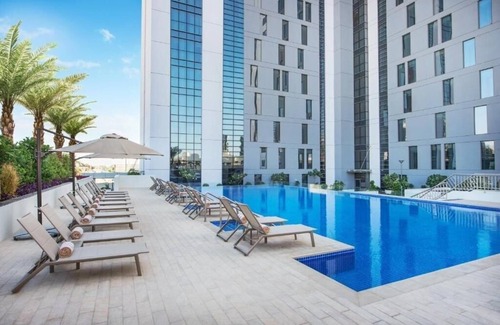 Al Qusais House | Standard King or Twin Room Near DXB Airport