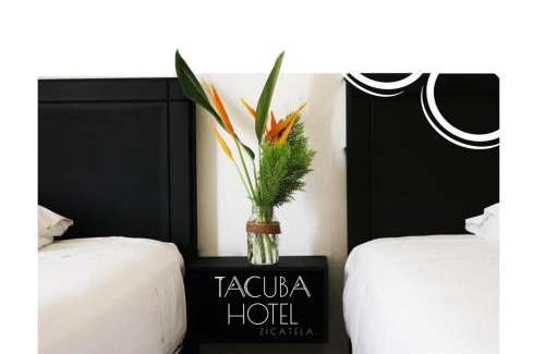 Santa Maria House | Standard Queen Room two beds n01