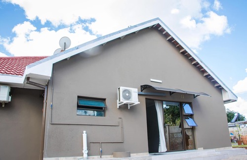 Midlands Apartment | Standard room 2 in Morningside guesthouse - 2092