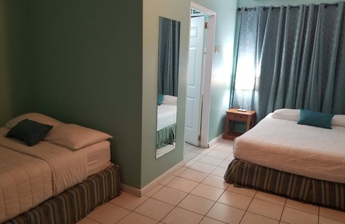 Buccoo Hotel | Standard room B at Bellissimo