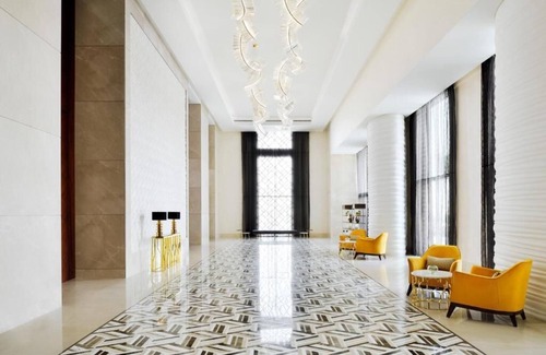 Dubai World Central House | Standard Room Near Makhtoom Airport Ab