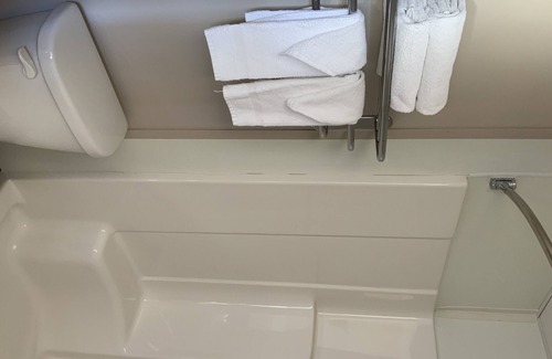 Carlsbad Hotel | Standard Room with Single bed