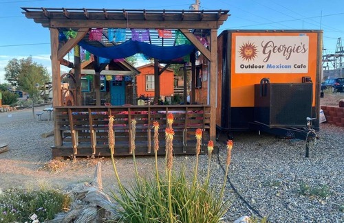 Escalante House | Standard RV Site (up to 28'), Pull Through, Full Hookup (30/50 amp)