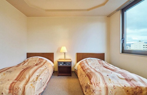 Ote House | Standardroom without meals Deluxe twin on the Fukui castle ruins side/Fukui Fukui