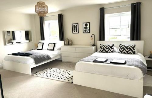 Rickling Green Apartment | Stansted Coach House