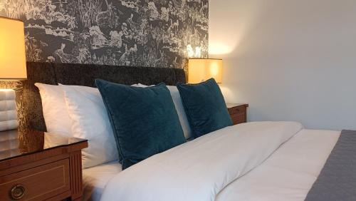 Elsenham House | Stansted Lodge Elsenham