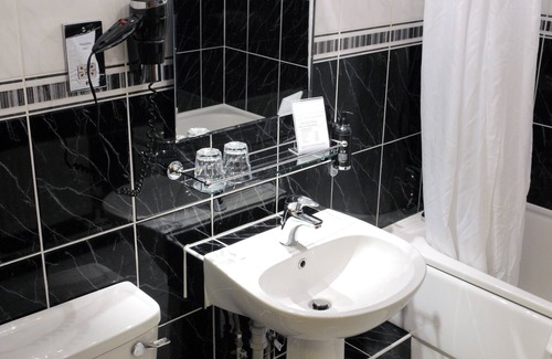 Blunsdon Hotel | Stanton House Hotel