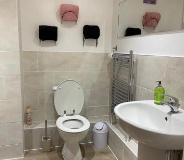 Alibon Apartment | Stanton - Stylish 2 Bedroom