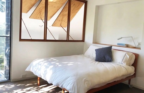 Stanwell Park House | Stanwell Park Holiday House - Only 300 Metres to the Beach