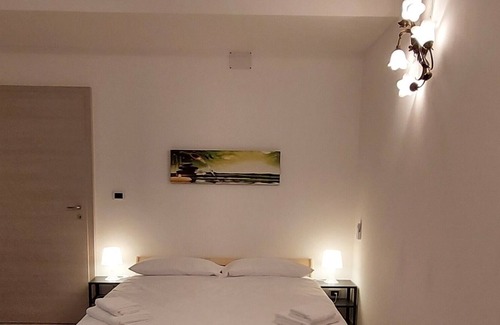 Acquaviva Apartment | Stanza comoda e silenziosa a 5 minuti da Montepulciano