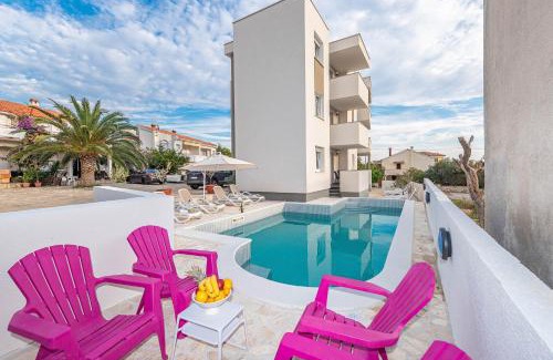 Novalja Apartment | Star 2 modern & centrally ap for 6