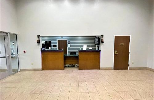 Star City Hotel | Star City Inn & Suites