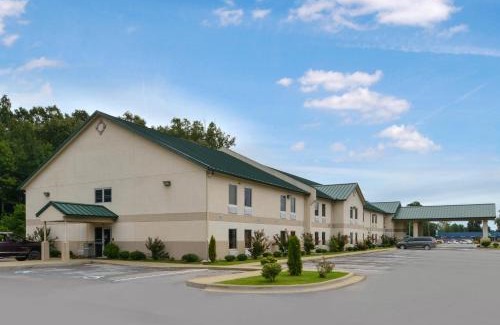 Star City Hotel | Star City Inn & Suites