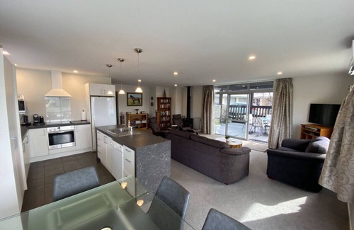 Twizel Apartment | Star Gaze on Rhoboro Rd