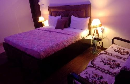 Pashim Vihar House | STAR Inn