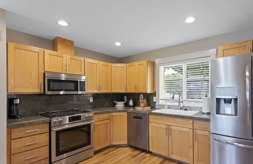 Lakeland North House | Star Lake Waterfront Estate