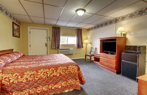 Macomb Hotel | Star Motel