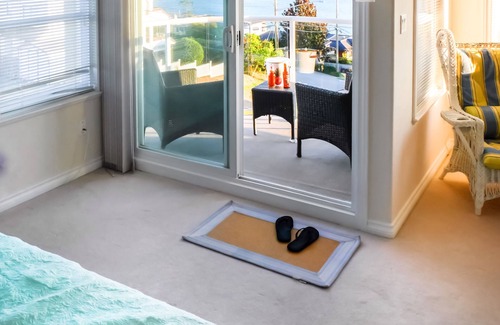 White Rock House | Star of the Sea Guest House