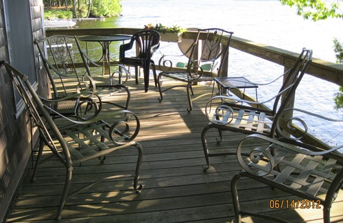 Sidney Cottage | Star Point on Snow Pond in the Belgrade Lakes