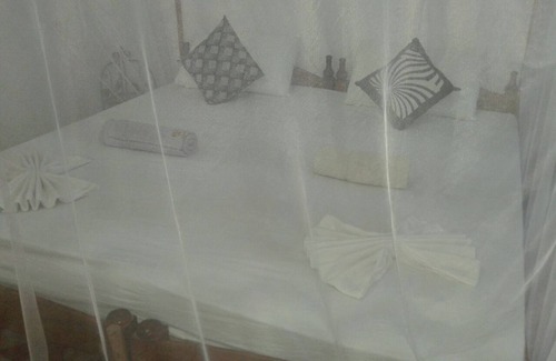 Pottuvil Division 2 Hotel | Star Rest Beach Hotel Arugambay