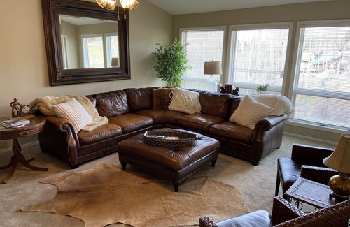 Star Valley Ranch House | Star Valley Golf Course Luxury! ! Close to Jackson, Yellowstone and GTP!