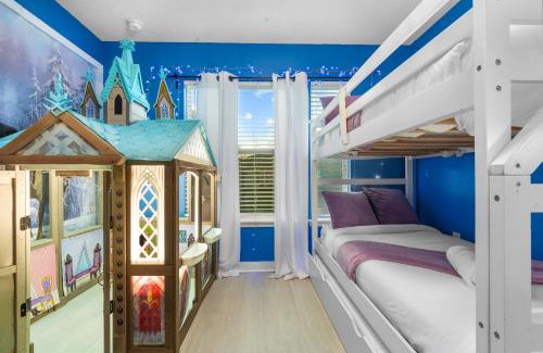 Kissimmee House | Star Wars and Frozen, Pool, 10 min to Disney