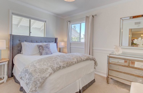 Southeast Anaheim House | Star Wars Jedis & Princesses! 7 Bedroom Disneyland House Huge Pool & Game Room!