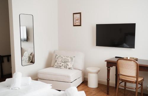 Cerklje ob Krki Hotel | Stara šola Kaval