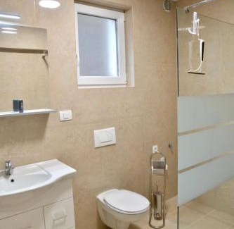Ljubljana Apartment | Stara Jezica Apartments with WiFi