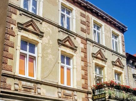 Znin House | STARa KAMIENICa