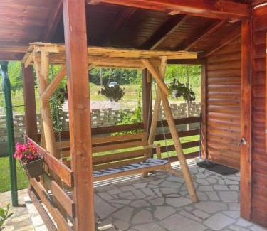 Rogatica House | STARA PRUGA JAZ