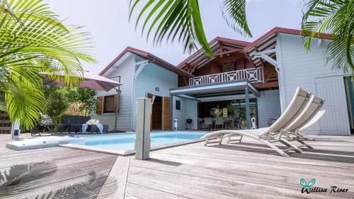 Malendure House | Starbay