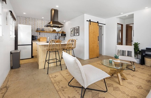 Landers House | Stardance Vista - endless views, serenity, and stars w/hot tub near Joshua Tree