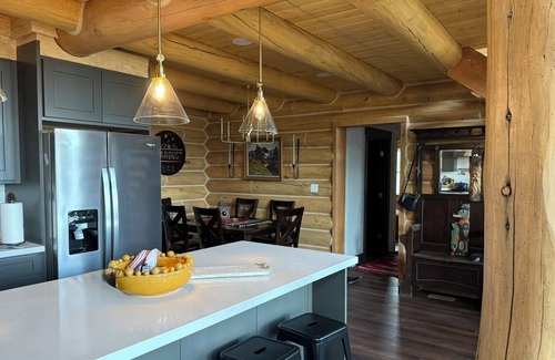 Helper Cabin | Stardust Chalet Luxe Cabin Escape @ Scofield Reservoir with lake view