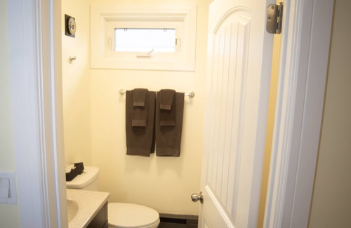Camrose Hotel | Stardust Motel