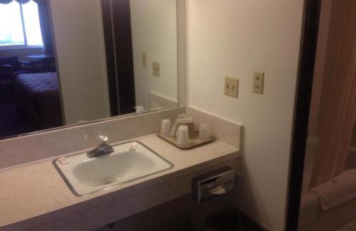 Naperville Hotel | Stardust Motel