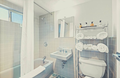 Wallace Hotel | Stardust Motel Wallace