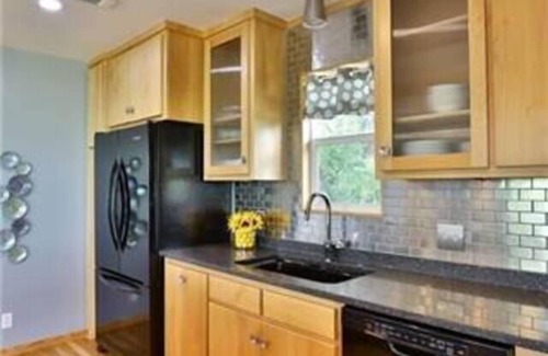 Coleman House | Stardust Retreat: 2 Houses, 6 Bedrooms on 3 Acres