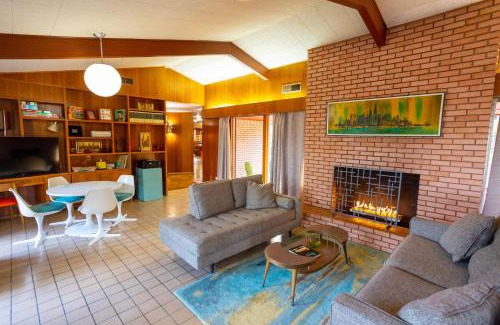Coleman House | Stardust Retreat