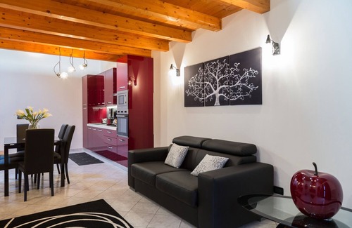 Molina Apartment | Starfish 5 .